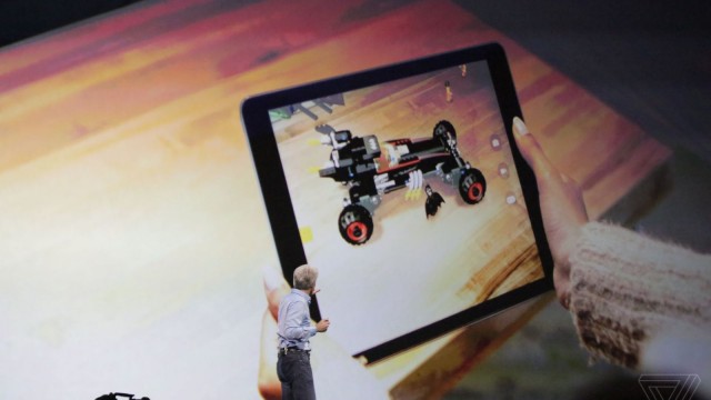 Apple&rsquo;s AR is closer to reality than Google&rsquo;s