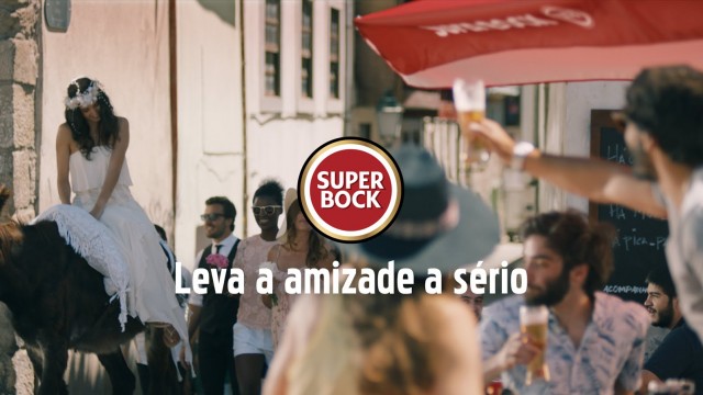 Super Bock &acirc; F&Atilde;&copy;rias das F&Atilde;&copy;rias