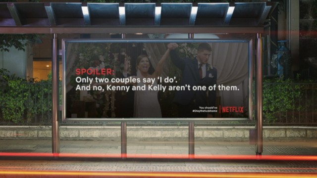 Na Alemanha, espalharam cartazes com spoilers de séries da Netflix para fazer pessoas ficarem em casa