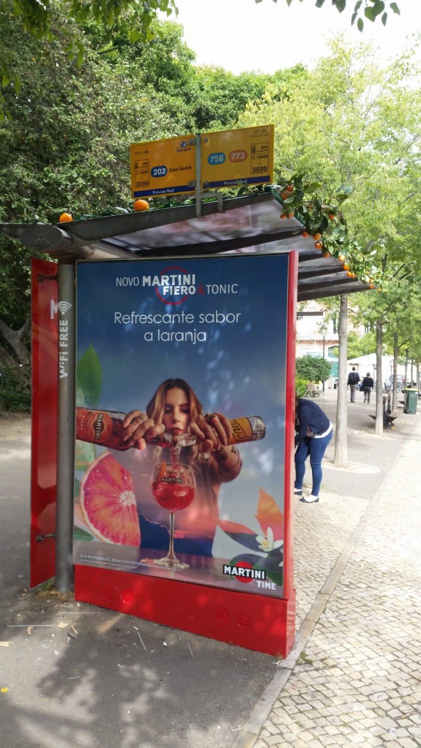 Martini em Abrigos de Autocarro